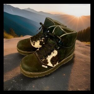 Woman’s Kunzli Swiss Made classic boots black suede and B/W cowhide $350 Sz 7.5M